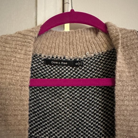 Doe and Rae abstract patterned multi-color cardigan - Picture 3 of 3